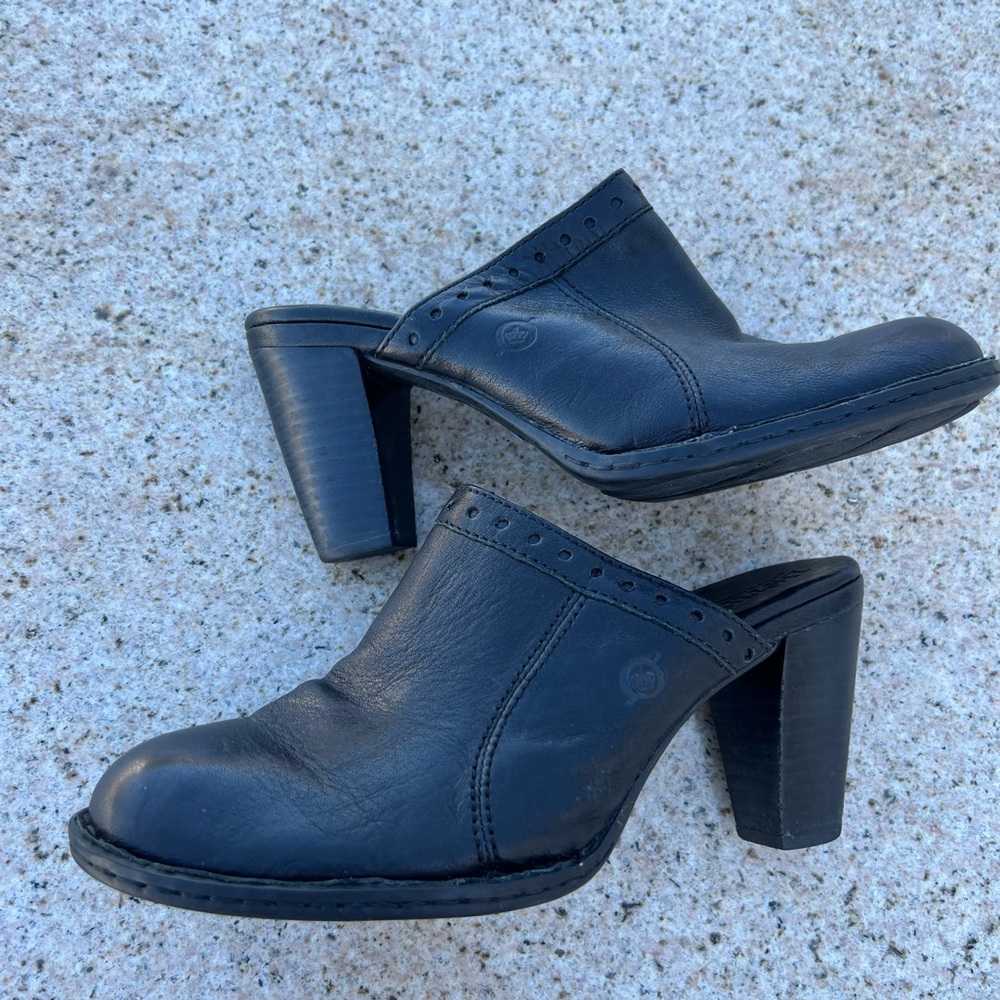 Born heels size 8